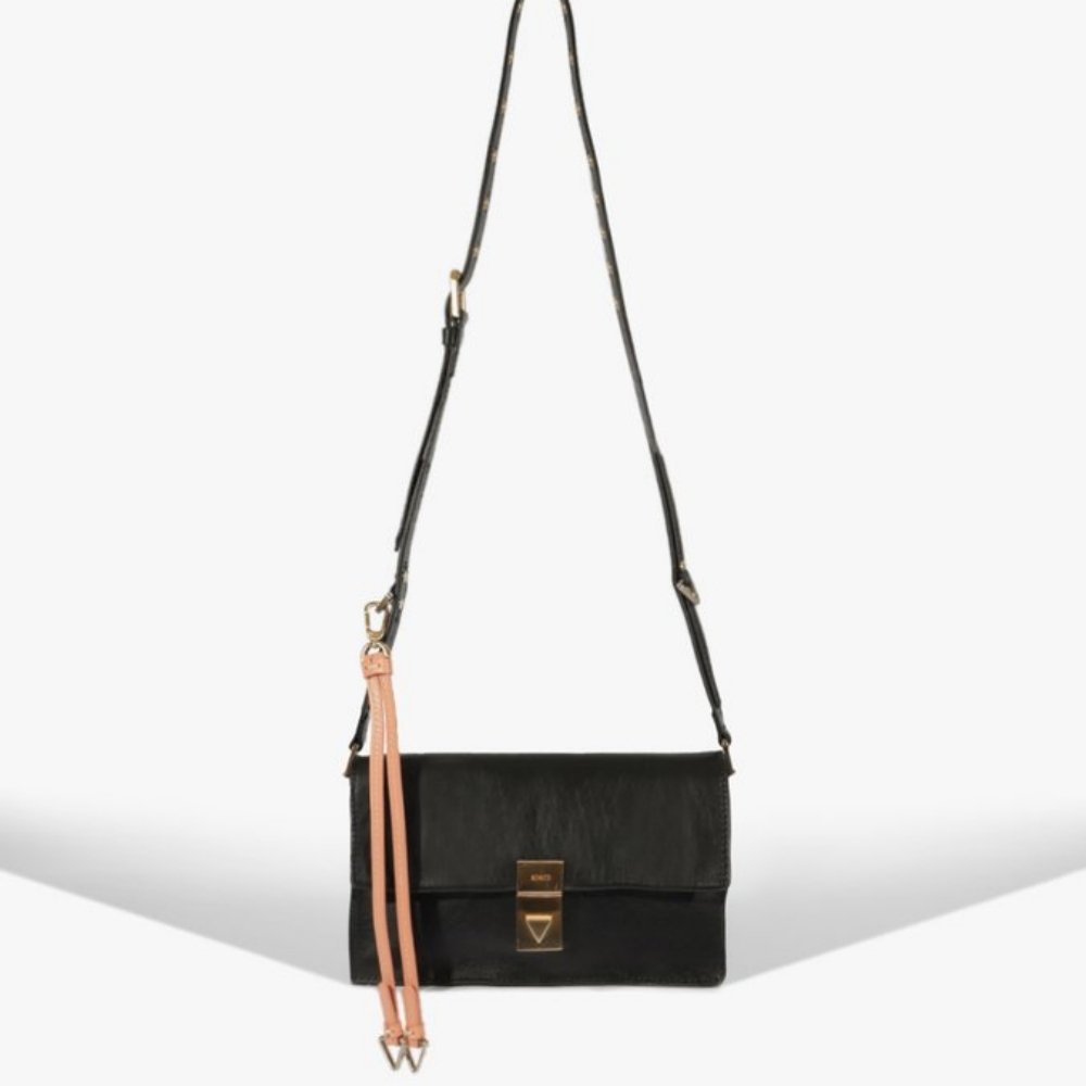 Bolsa Tiracolo The Coolest Bag Couro Preta – Versatilidade e