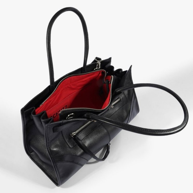 Bolsa Tote Média Brat Couro Preta – Elegância e Praticidade