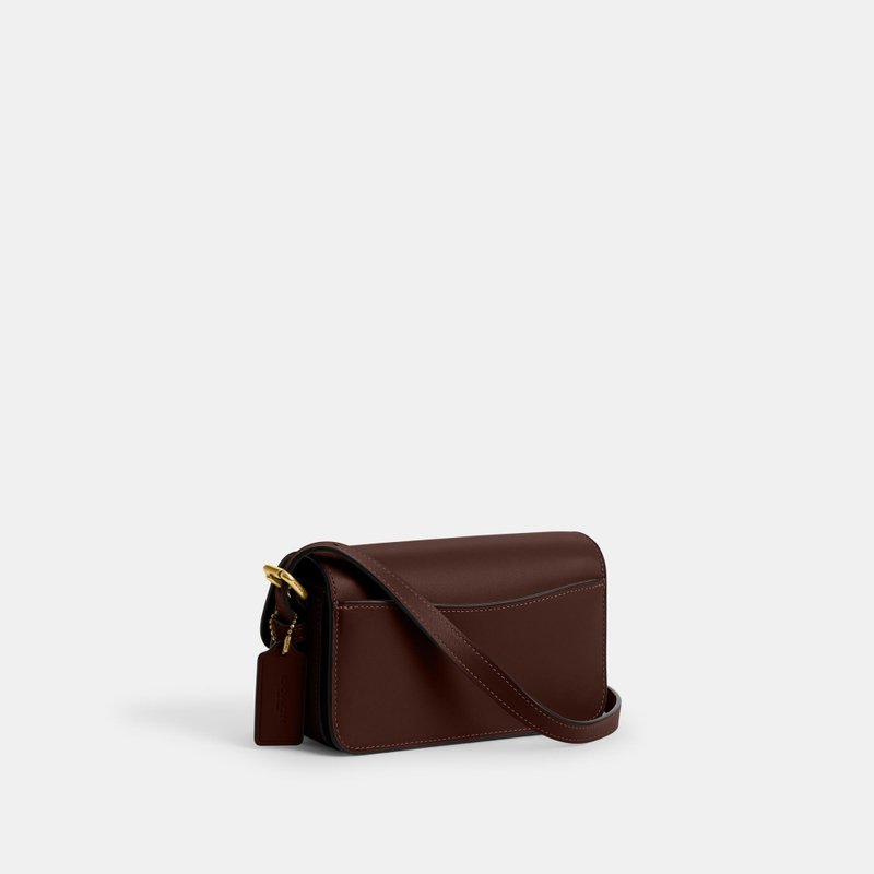 Bolsa Coach Zoe Shoulder Marrom – Elegância Clássica com Design