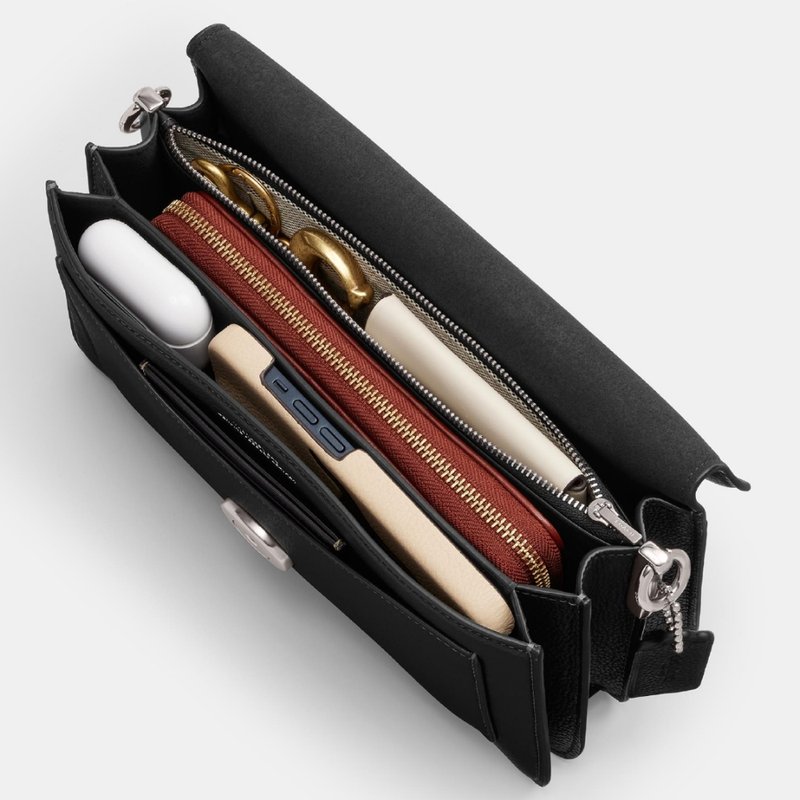 Bolsa Coach Tabby Shoulder 26 Preta | Elegância Clássica e