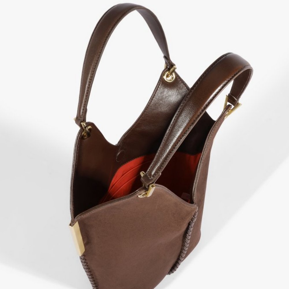 Bolsa Schutz Mini Hobo Josie Camurça – Estilo e Sofisticação